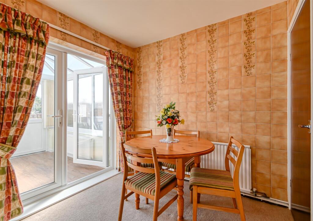 House in Wolverhampton - View 4