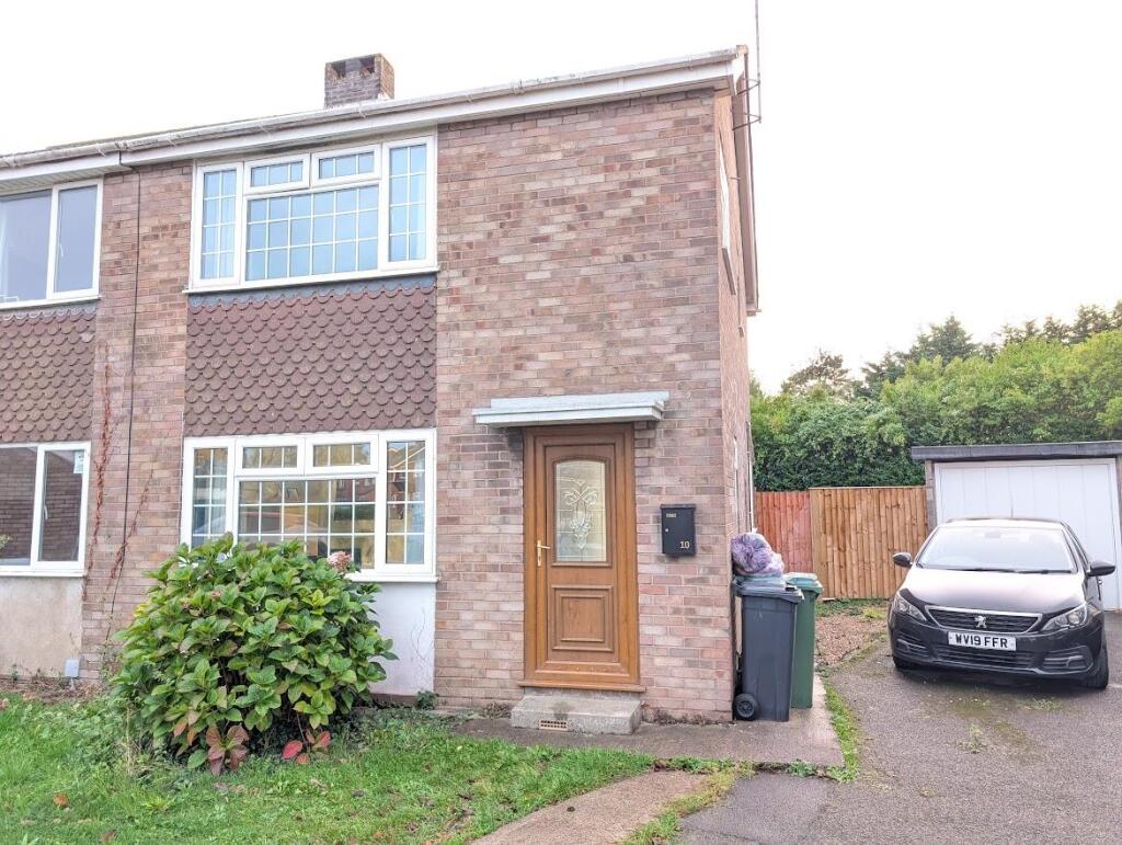 Main image of property: Wainbridge Crescent, Bristol, Gloucestershire
