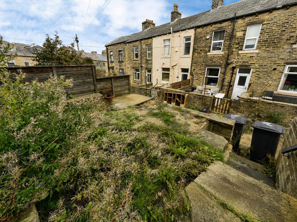 House in Calderdale, West Yorkshire - View 4