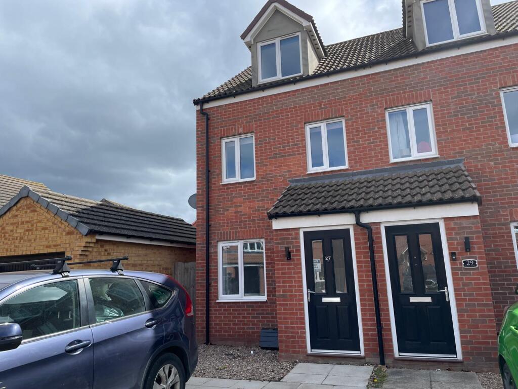 Main image of property: Snow Close, Holdingham, NG34