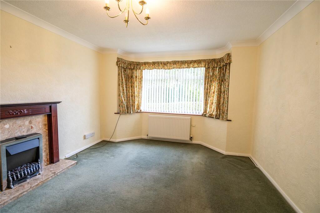 Emfield Grove, Grimsby, Lincolnshire, DN33 photo 3