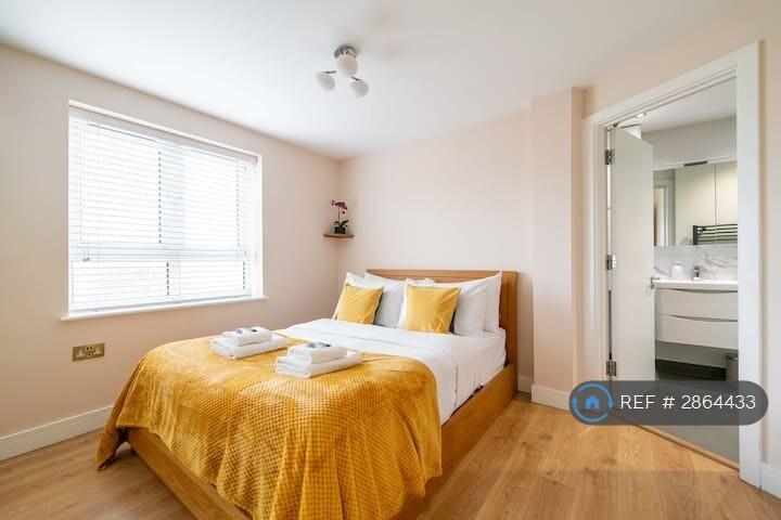 3 bedroom flat for rent