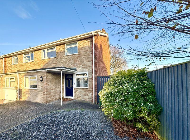 4-bed terraced on Swinbourne Road, Oxford, £425,000