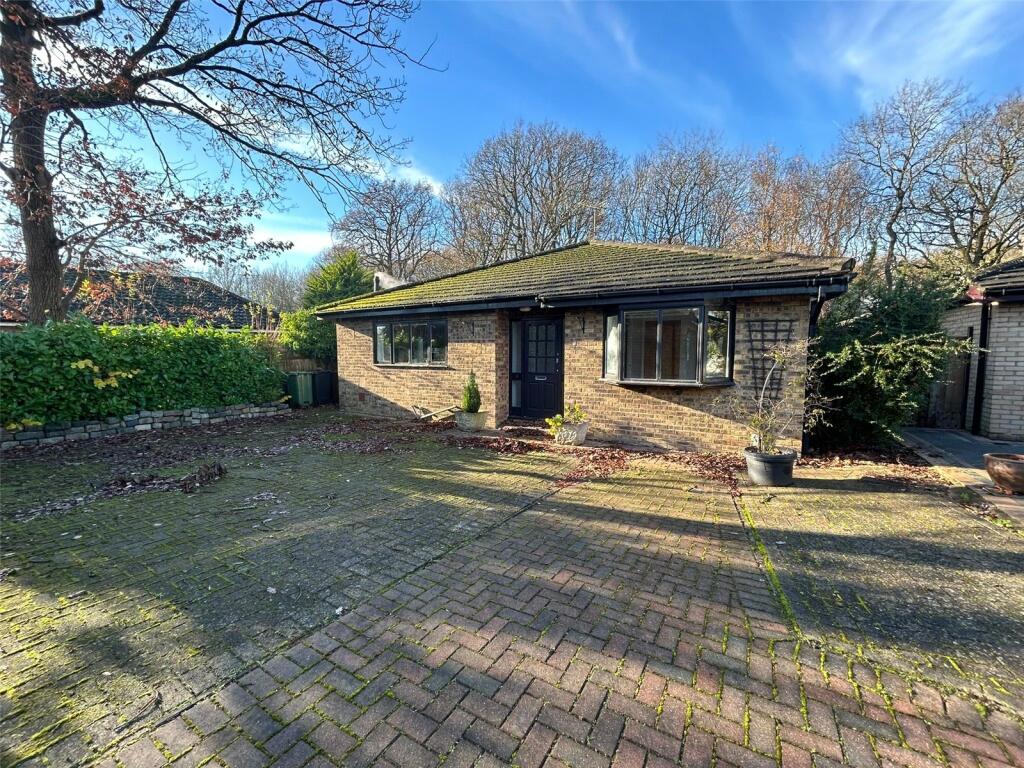 3-bed house on Ferndene, Bricket Wood, St. Albans, Hertfordshire, AL2, £675,000