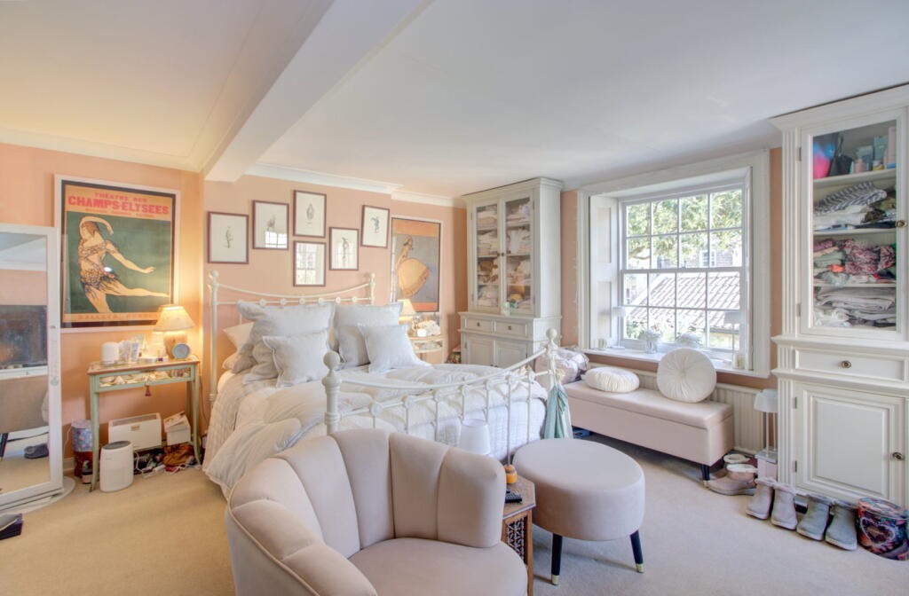 Nicholls Place, Bath, BA1 2RE photo 4