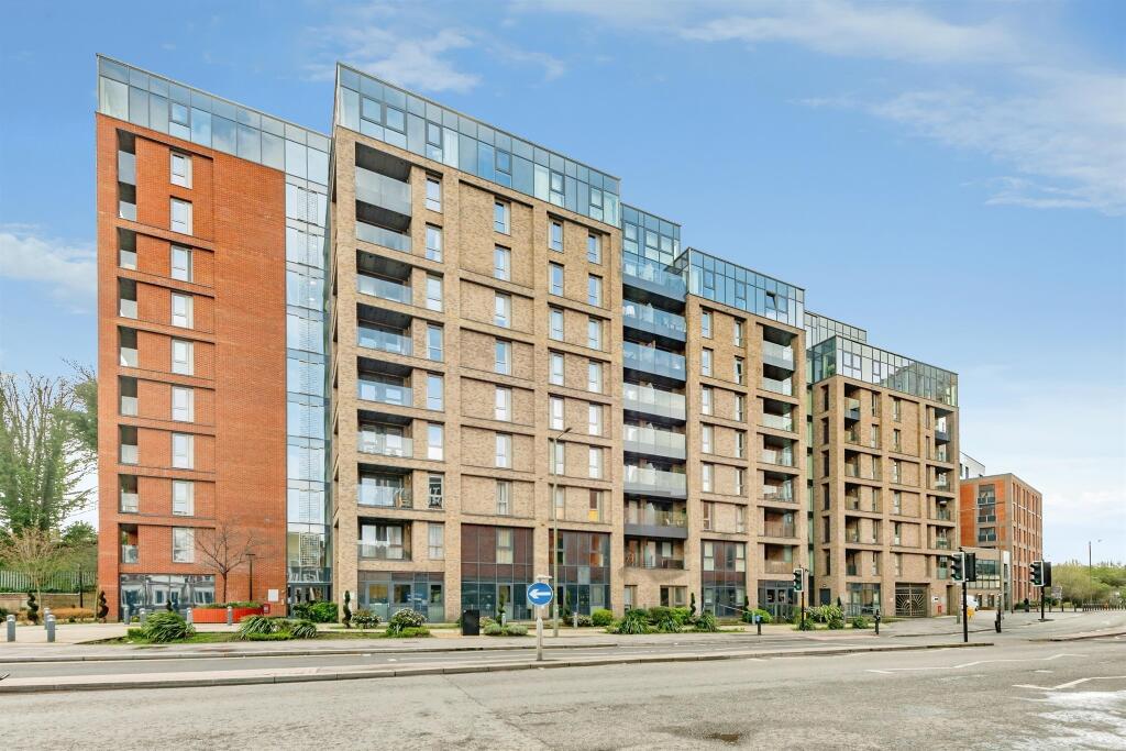 Main image of property: Marketfield Way, Redhill