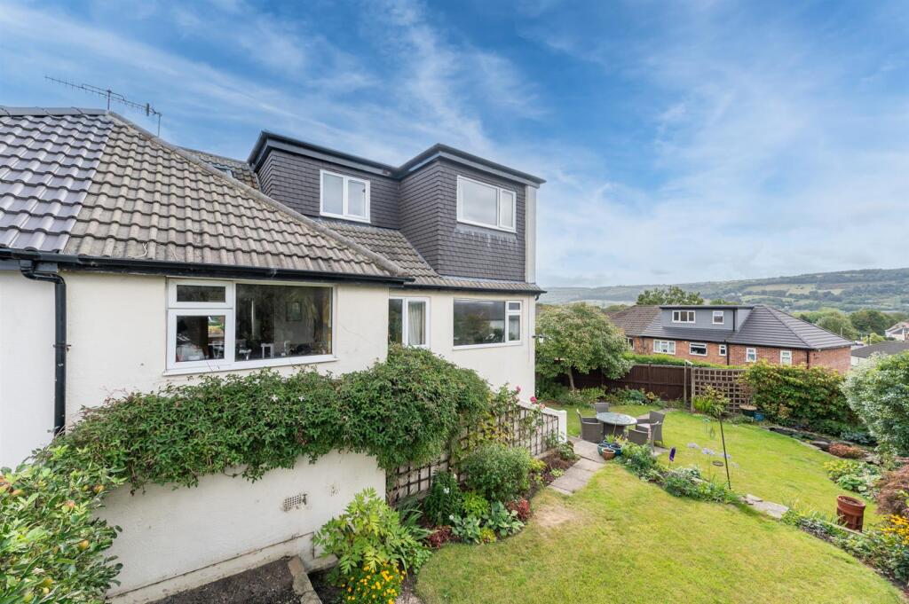 Wrenbeck Close, Otley photo 2