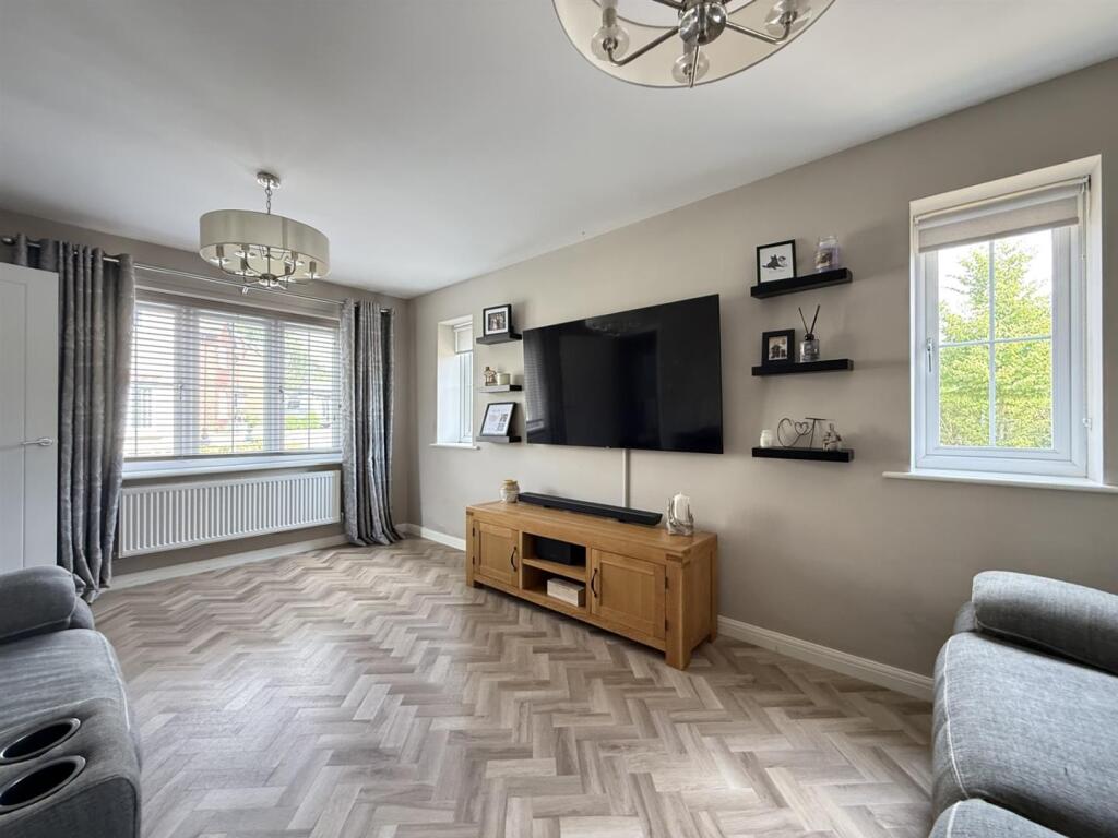 House in Bomere Heath - View 4