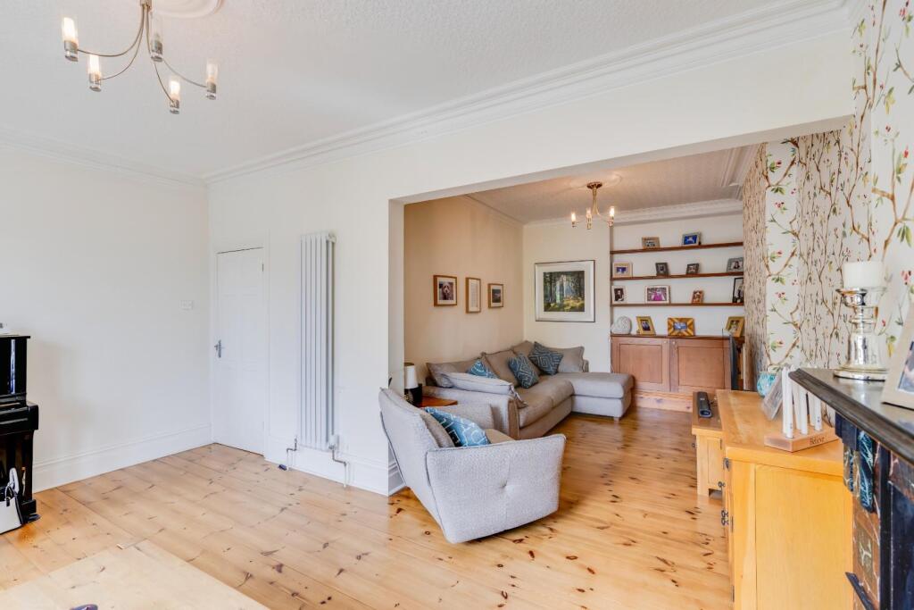 House in Newton, Porthcawl - View 5