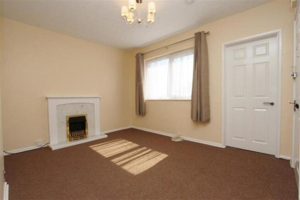 1-bed flat on Millbrook Road East, Southampton, SO15, £120,000