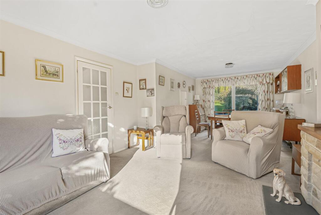 House in Bishop's Stortford, Hockerill - View 5