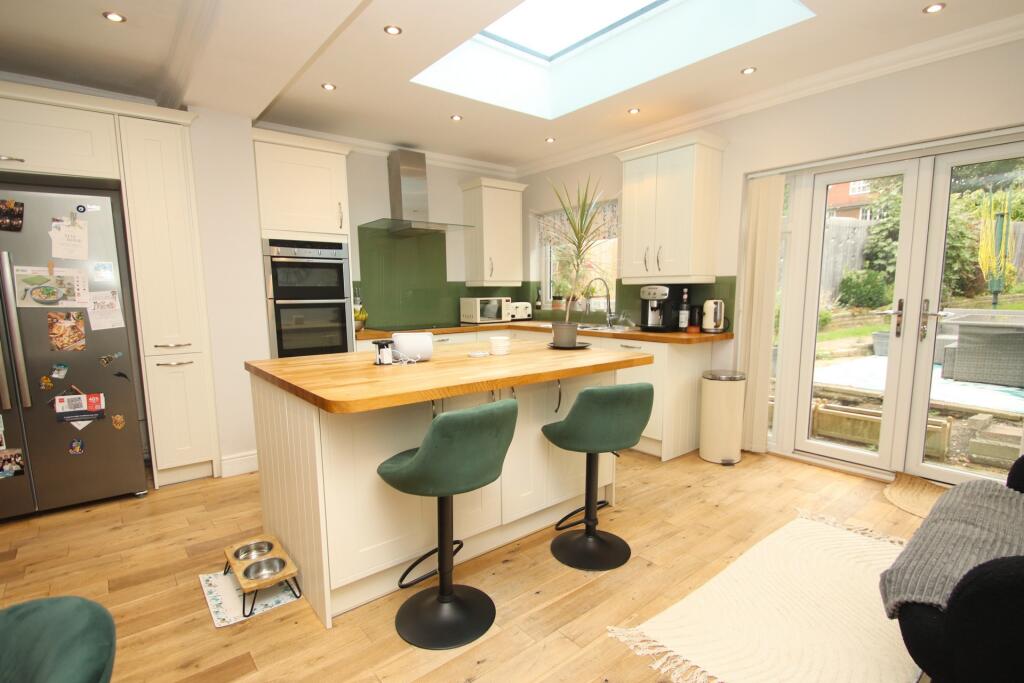 House in London, Tubbenden, Green Street Green - More