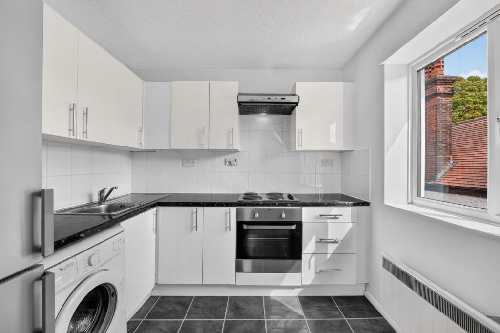 Apartment in London - View 4