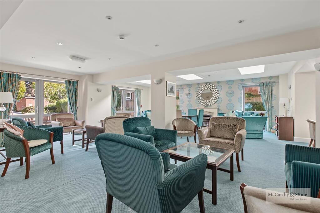 Apartment in Dartford - View 5