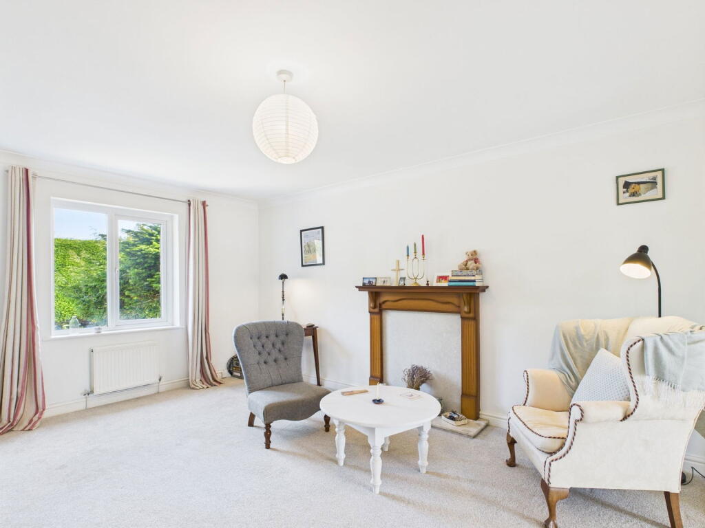 1 Hellens Court, Coniston, LA21 8DS photo 3