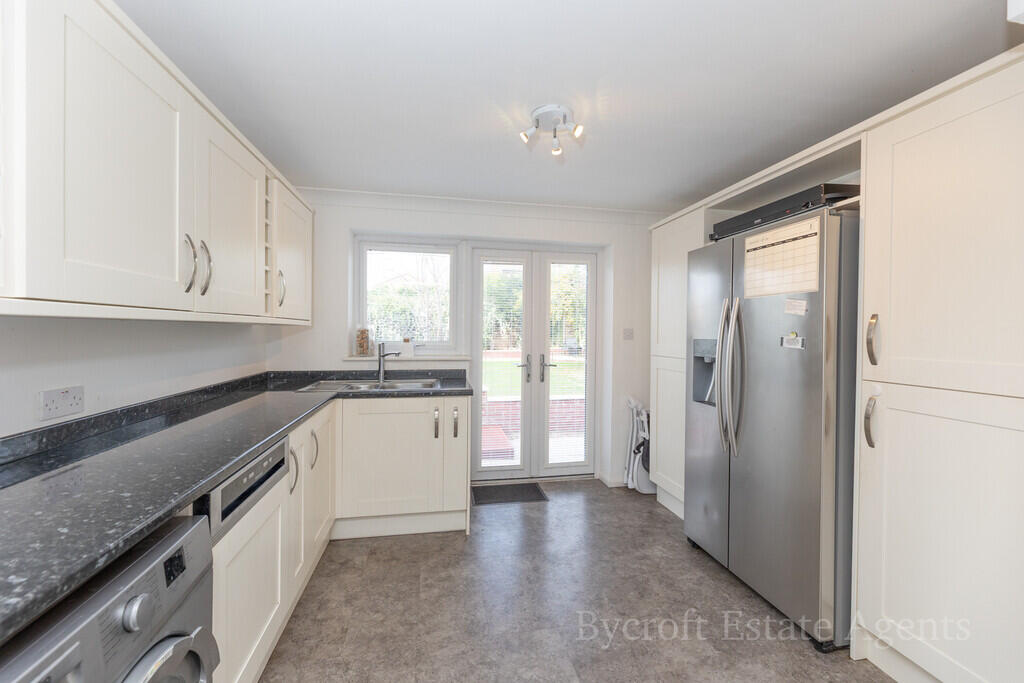 House in Great Yarmouth, Martham - More