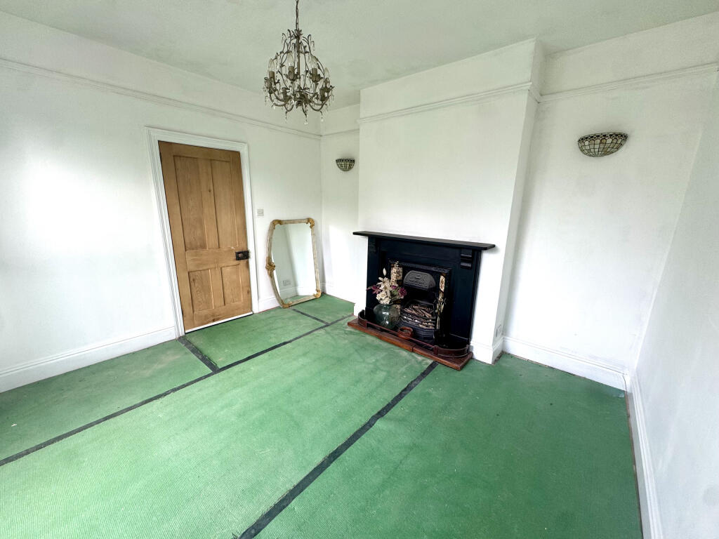 House in Shanklin, Lower Hyde, Luccombe - View 3