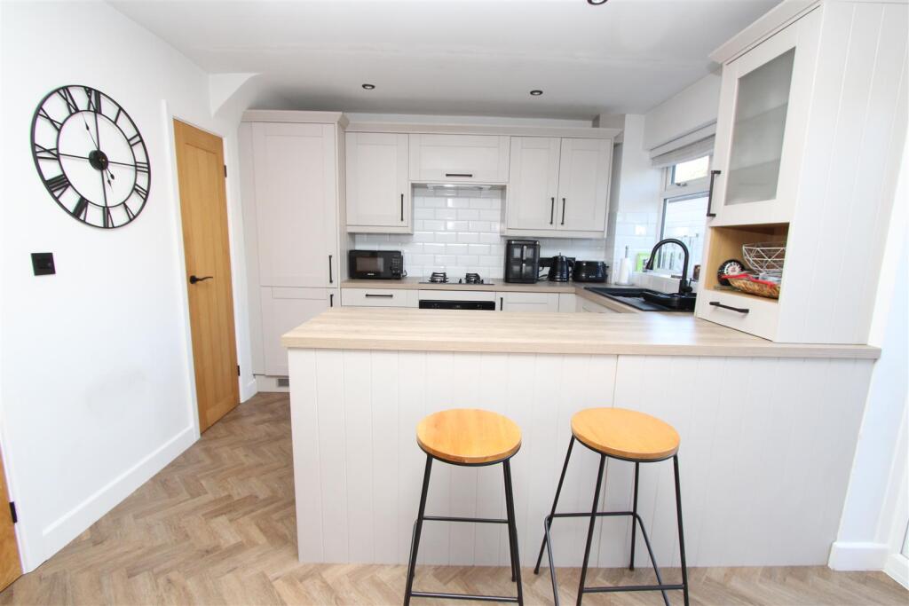 House in Bradford - View 5