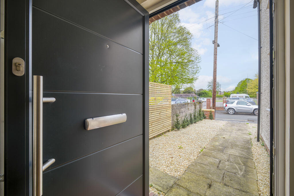 An exceptional detached home set in a highly sought after Wells location photo 3