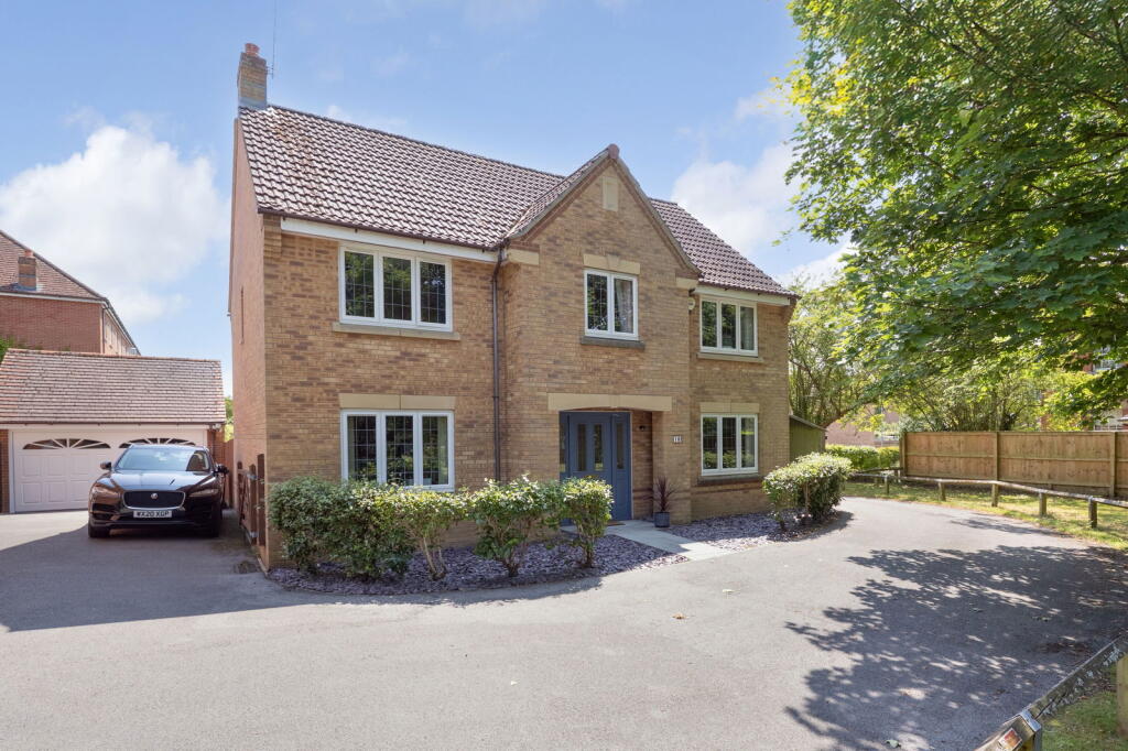 Main image of property: Eyles Road, Devizes, SN10 5LG