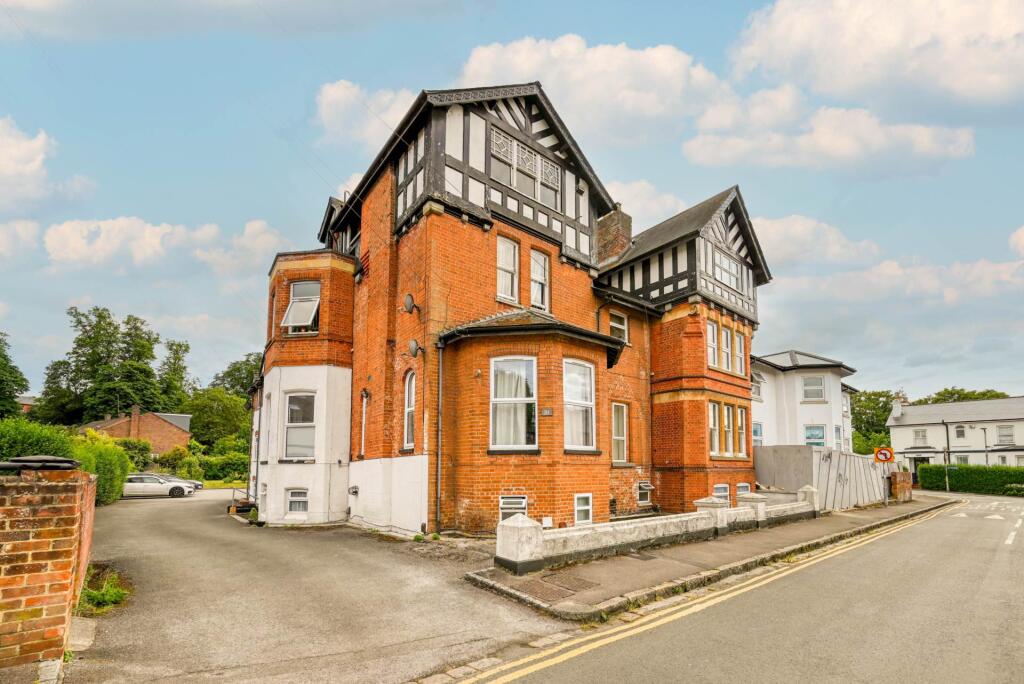 Main image of property: 51 Argyle Road