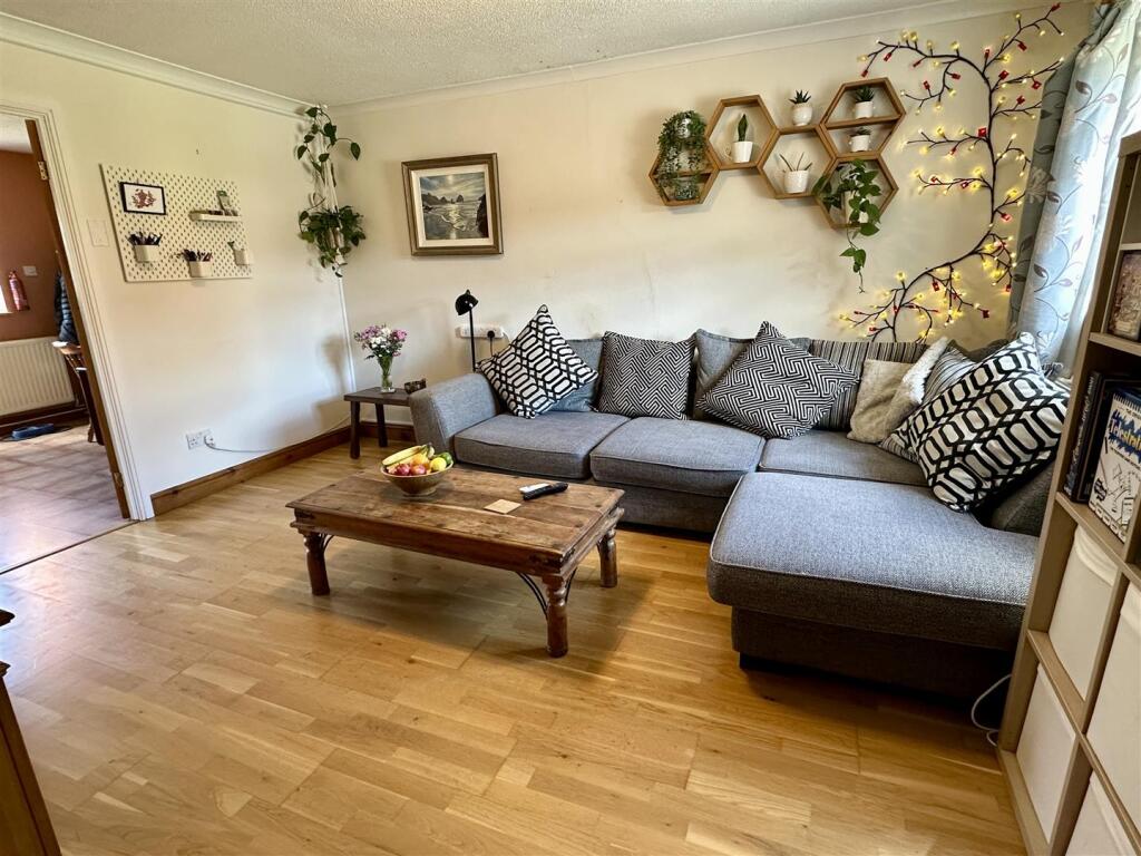 Additional image 6 of Meadow Road, Alcester