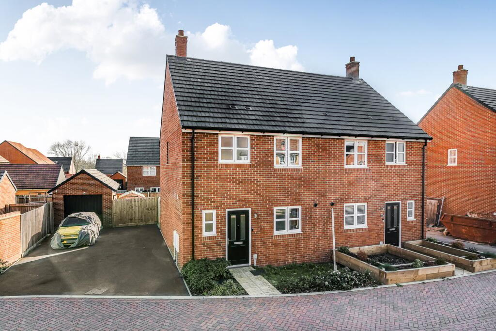 Main image of property: Binyon Gardens, Stotfold, SG5