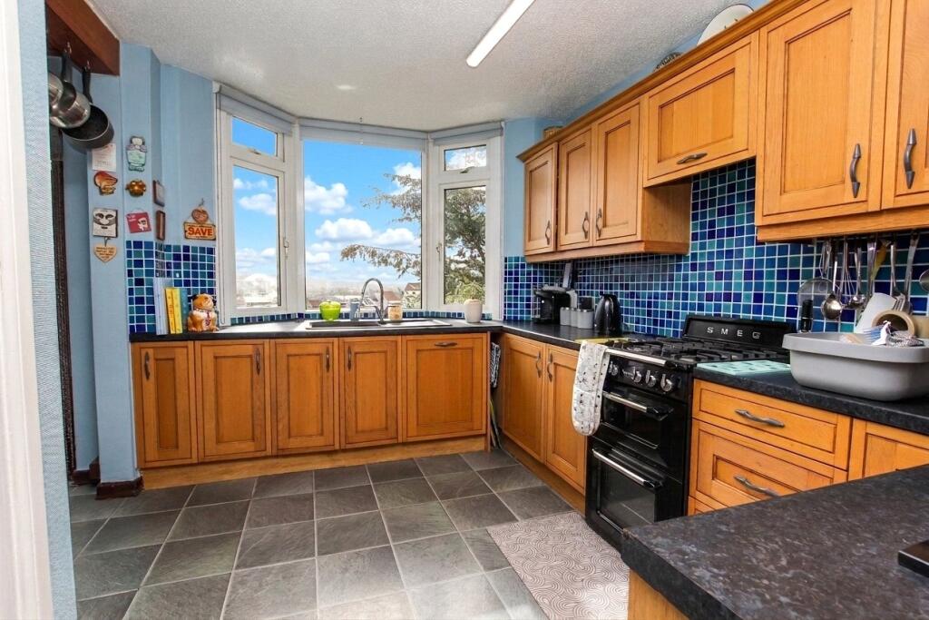 House in Weston-super-Mare, Milton - View 4