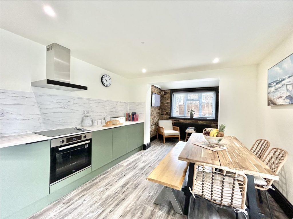 Main image of property: Gordon Road, Southend-On-Sea