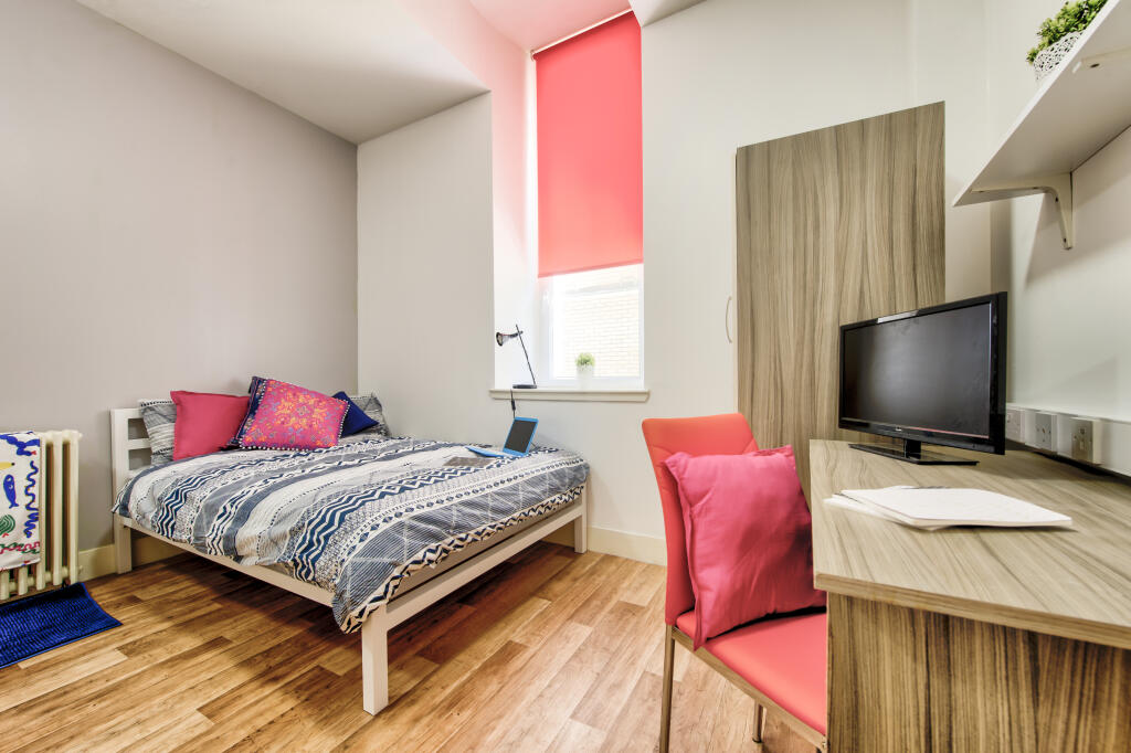 Main image of property: St Andrews Street, Glasgow, Glasgow City