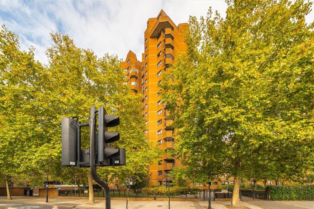 Main image of property: Worlds End Estate, Chelsea