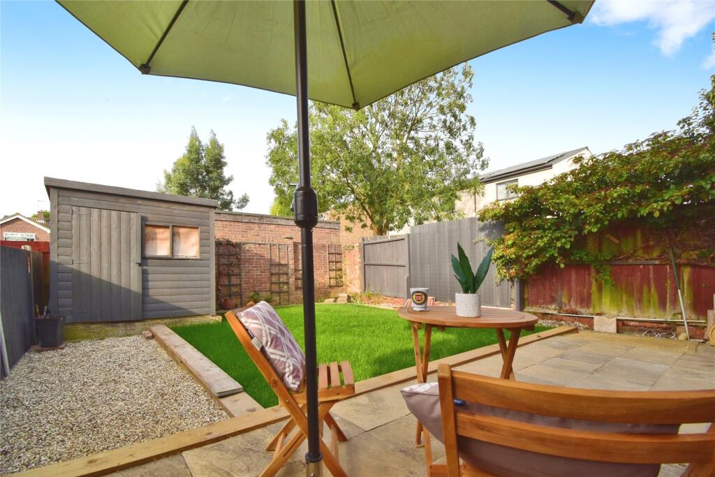 House in Colchester, Greenstead Estate, Greenstead - View 2