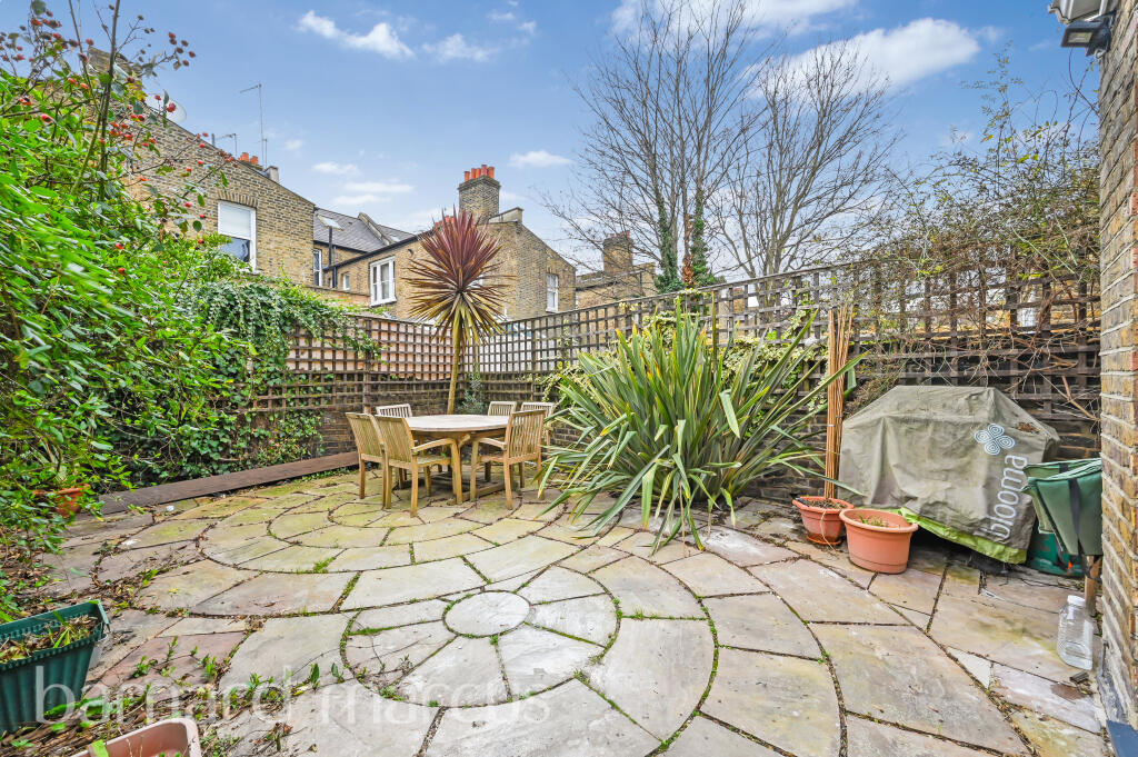 4 bedroom house for rent