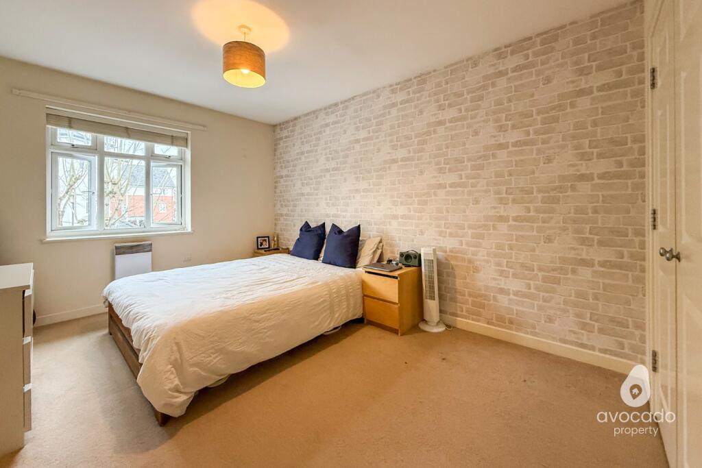 Gabriels Square, Lower Earley, RG6 - View 6