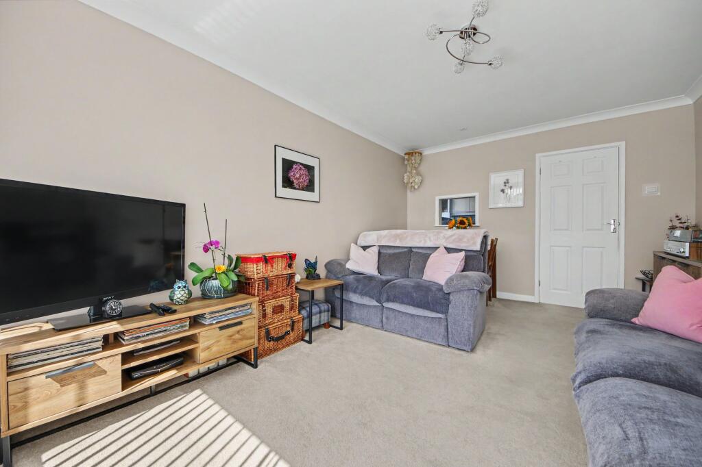 Apartment in Southampton - More