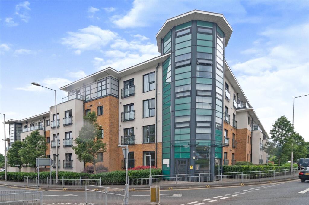 Main image of property: Albany Heights, Hogg Lane, Grays, Essex, RM17