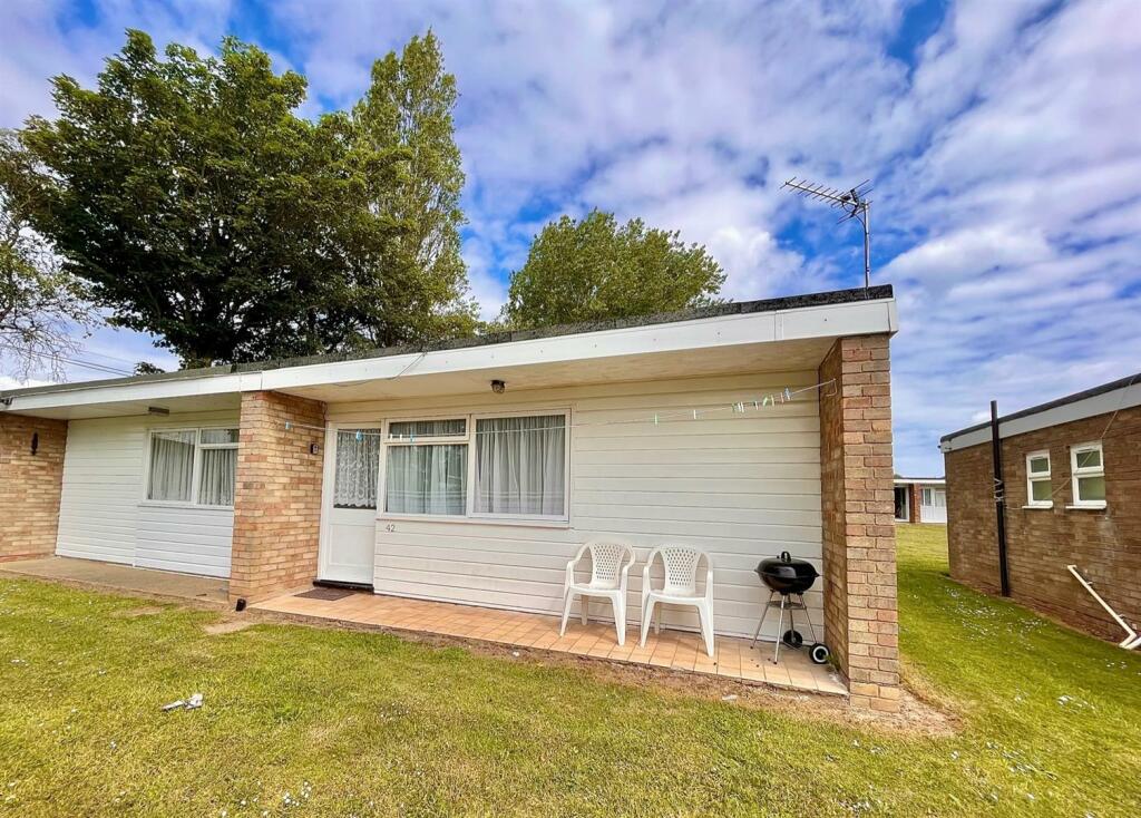 2-bed other on Florida Holiday Park, Hemsby, £18,500