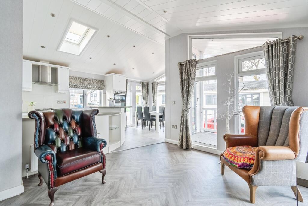 Mapleridge Lane, Yate, Bristol, BS37 photo 4