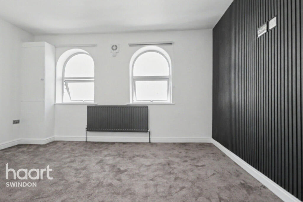 Main image of property: Commercial Road, Swindon