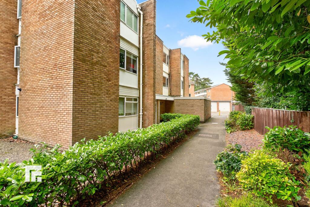 2-bed flat on Cwrt Ty-Mynydd Radyr Cardiff CF15 8BD, £180,000