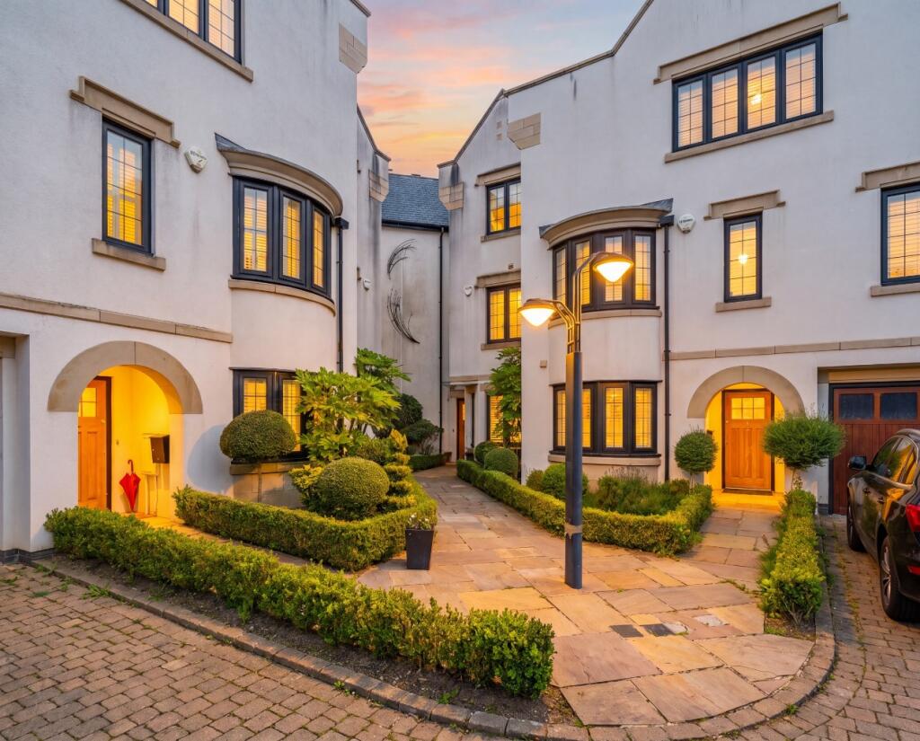 5 Oak Bank, Brook Lane, Alderley Edge, SK9 7 photo 3