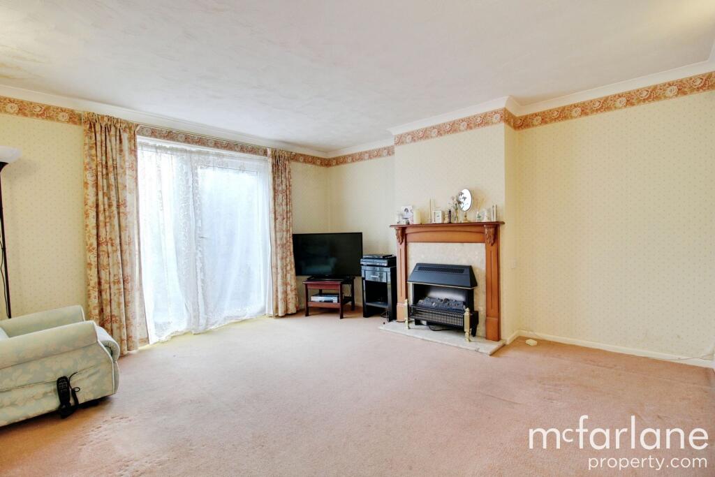 Hereford Lawns, Swindon, SN3 photo 3