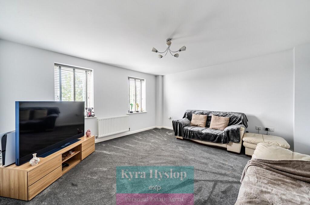 House in Exeter - View 3