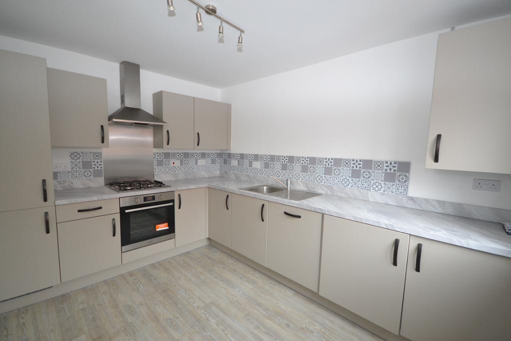 Clavell Close, Tattenhoe Park, Milton Keynes, Buckinghamshire, MK4 4PE photo 3