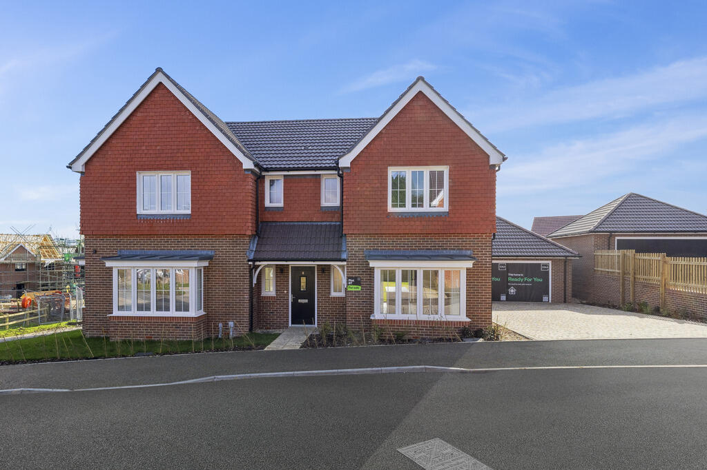 Main image of property: Knights Grove,
Upper Stone Rise (off Stoney Lane), Ashmore Green, Newbury,
RG18 9HG