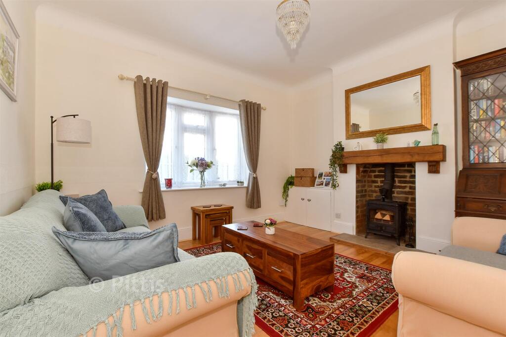 House in Shanklin, Old Village, Luccombe - View 3