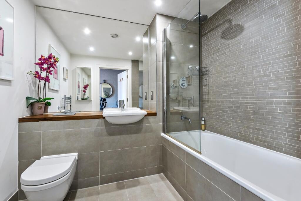 Apartment in London - View 4