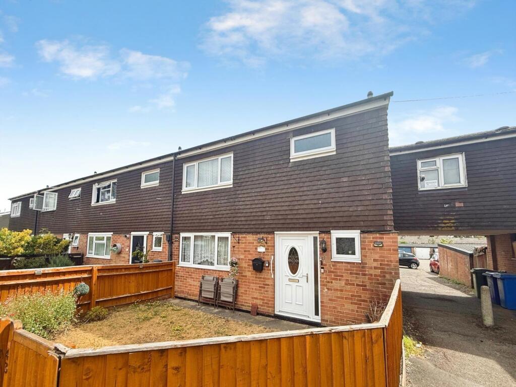 Main image of property: Blenheim Drive, Bicester, Oxfordshire