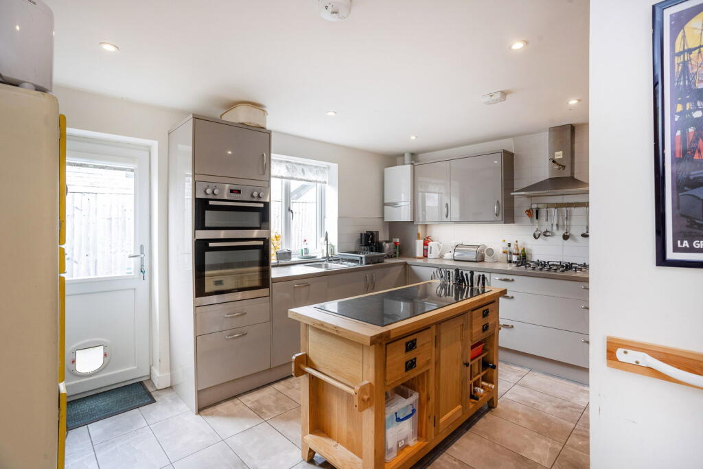 Papist Way, Cholsey, Wallingford, OX10 9QJ photo 4