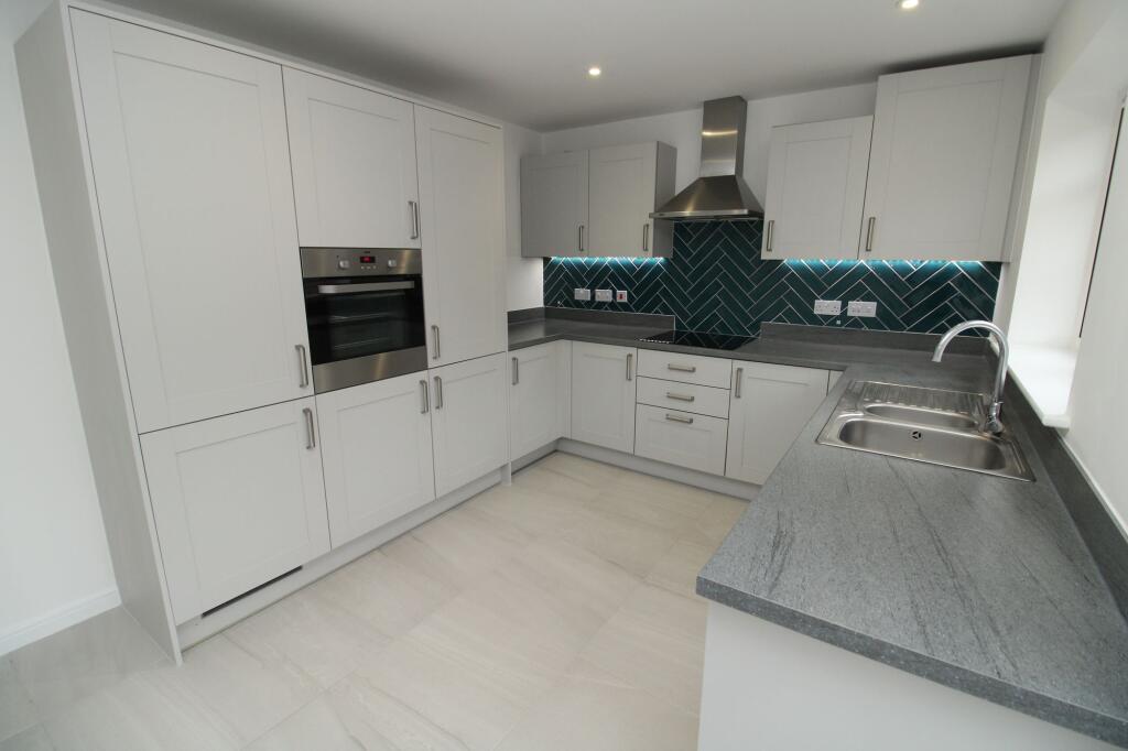 Megginson Way, Shortstown, MK42 photo 2
